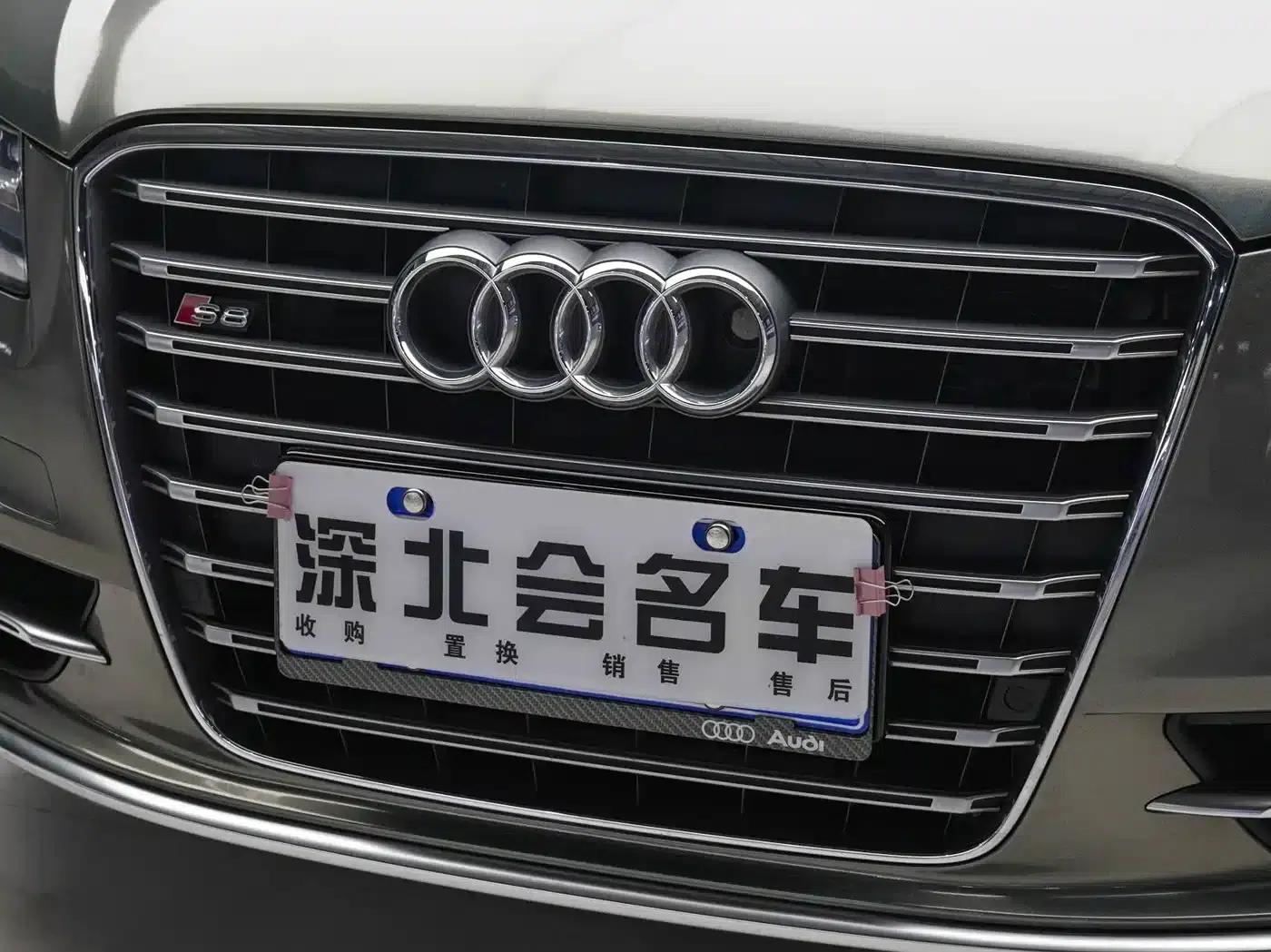 2013 Audi S8 4.0TFSI quattro — миниатюра 3