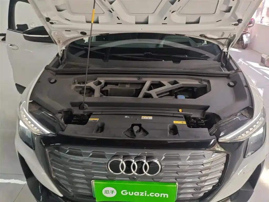 Audi Q5 e-tron 2022 Model 40 e-tron Starry Sky Edition Mech Suit Sun Chaser Edition — миниатюра 20