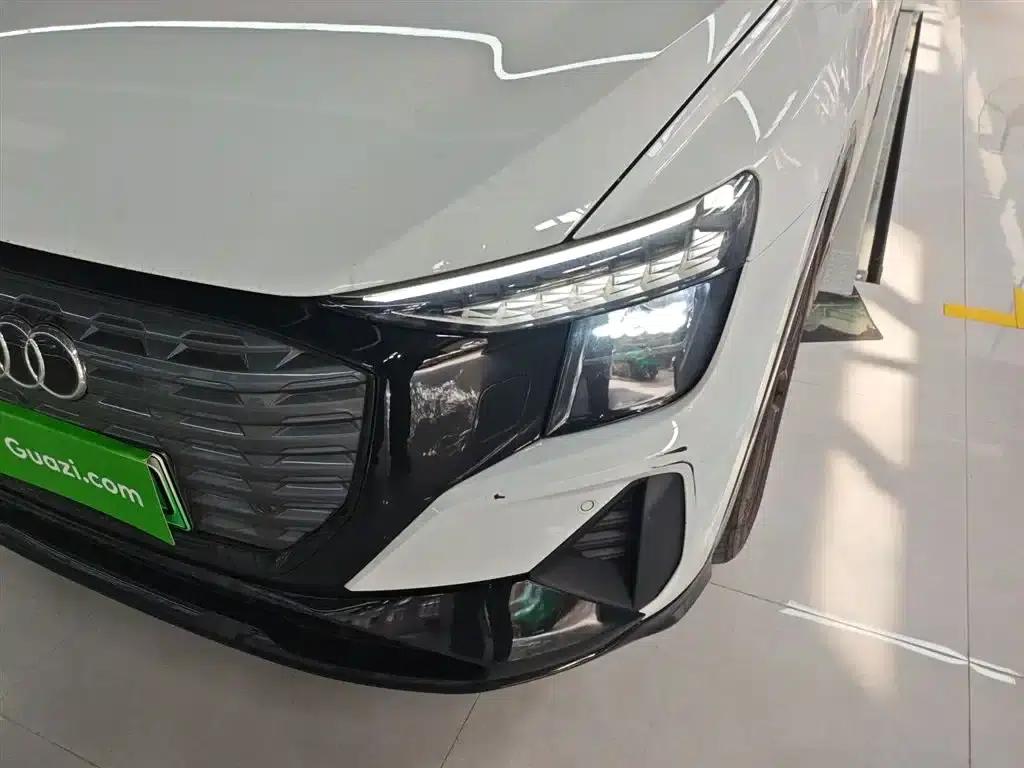 Audi Q5 e-tron 2022 Model 40 e-tron Starry Sky Edition Mech Suit Sun Chaser Edition — миниатюра 24