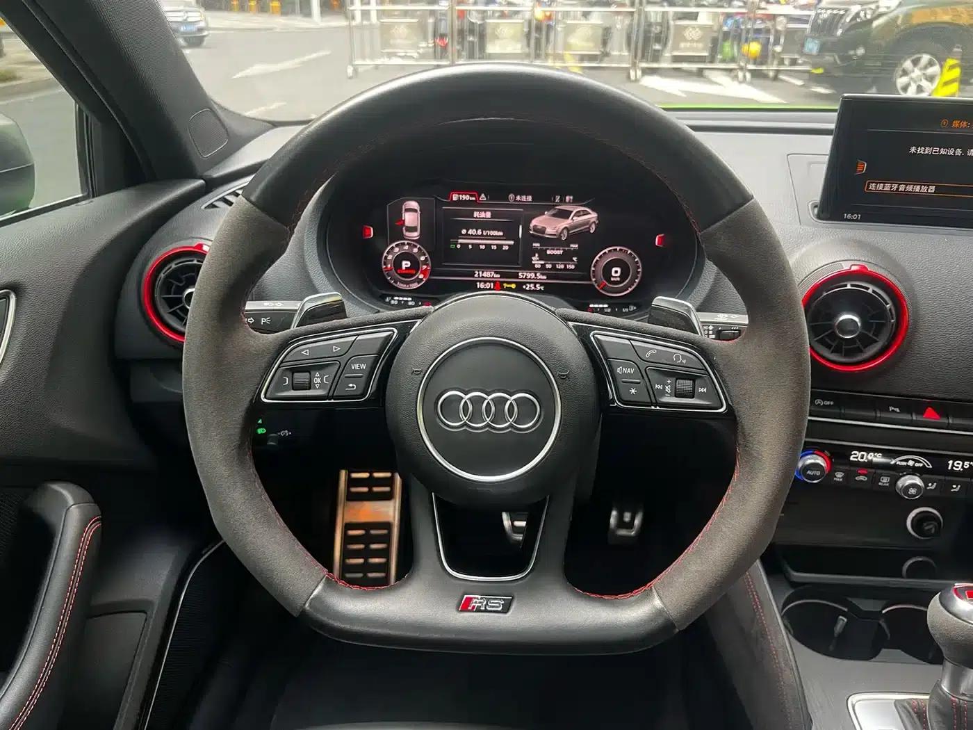 Audi RS 3 2017 RS 3 2.5T Limousine — миниатюра 6