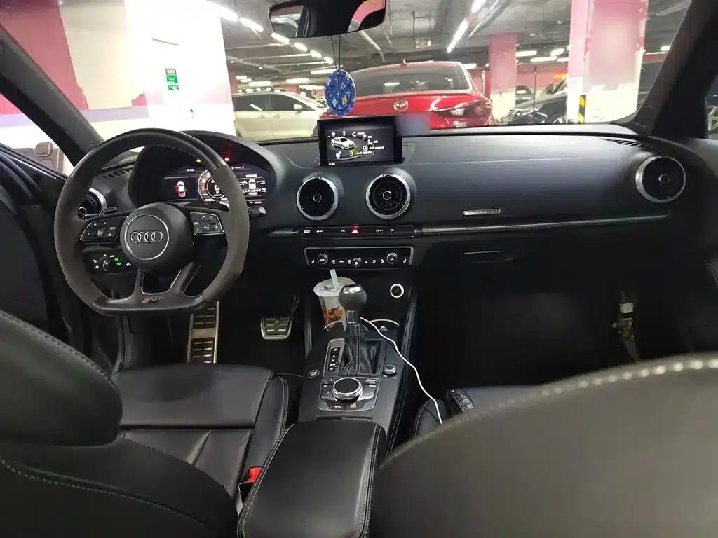 Audi RS 3 2017 RS 3 2.5T Limousine — миниатюра 6