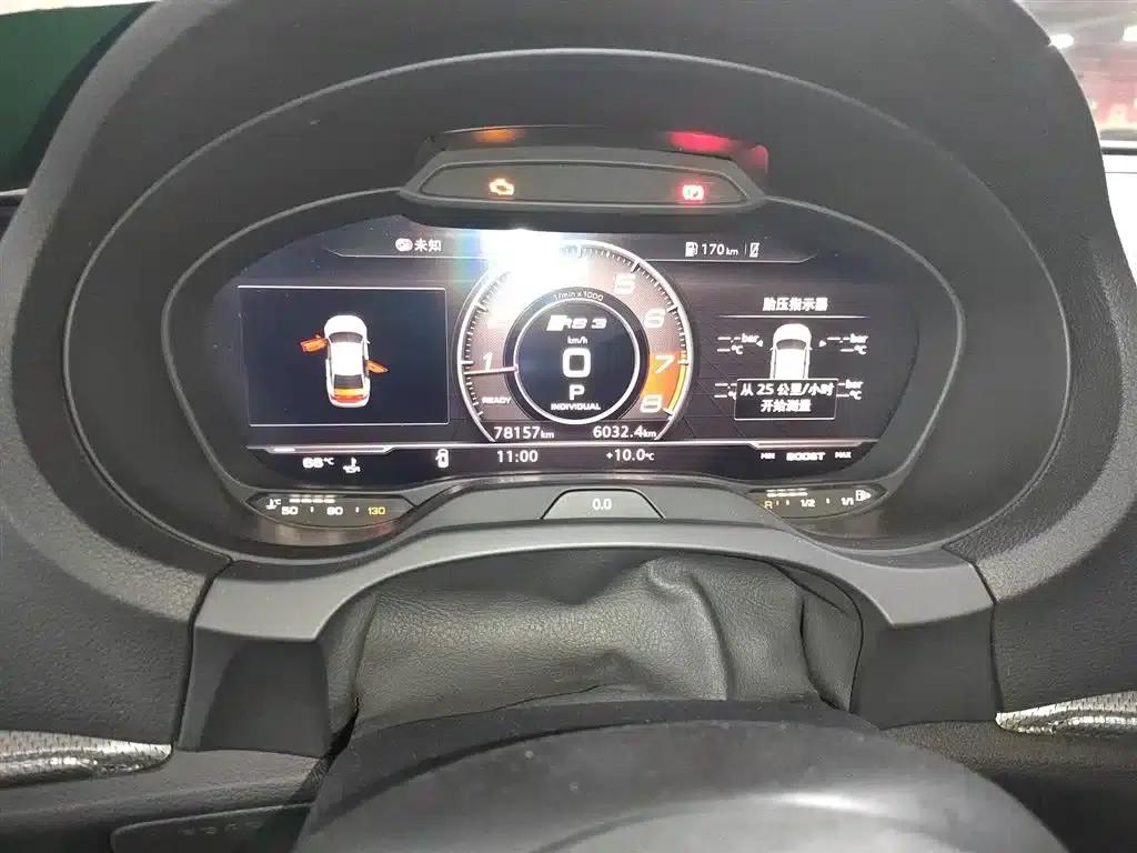 Audi RS 3 2017 RS 3 2.5T Limousine — миниатюра 8