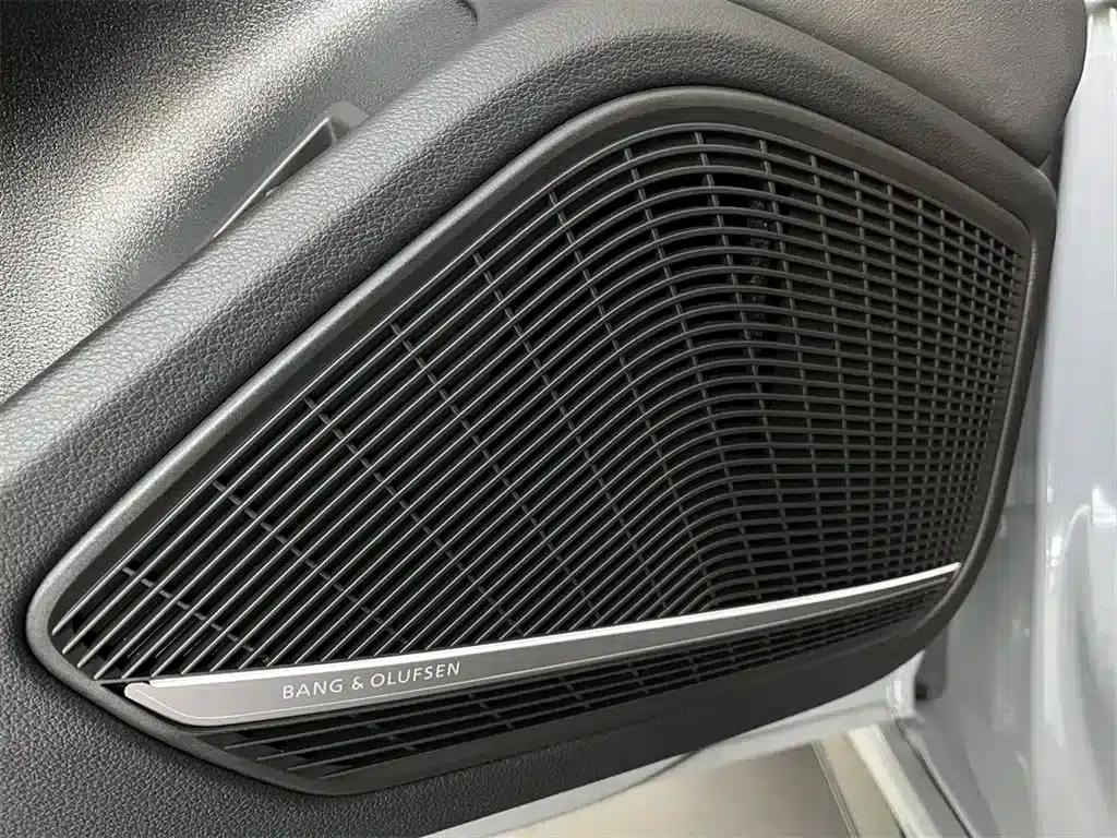 2023 Audi RS 4 RS4 Avant Obsidian Edition — миниатюра 14