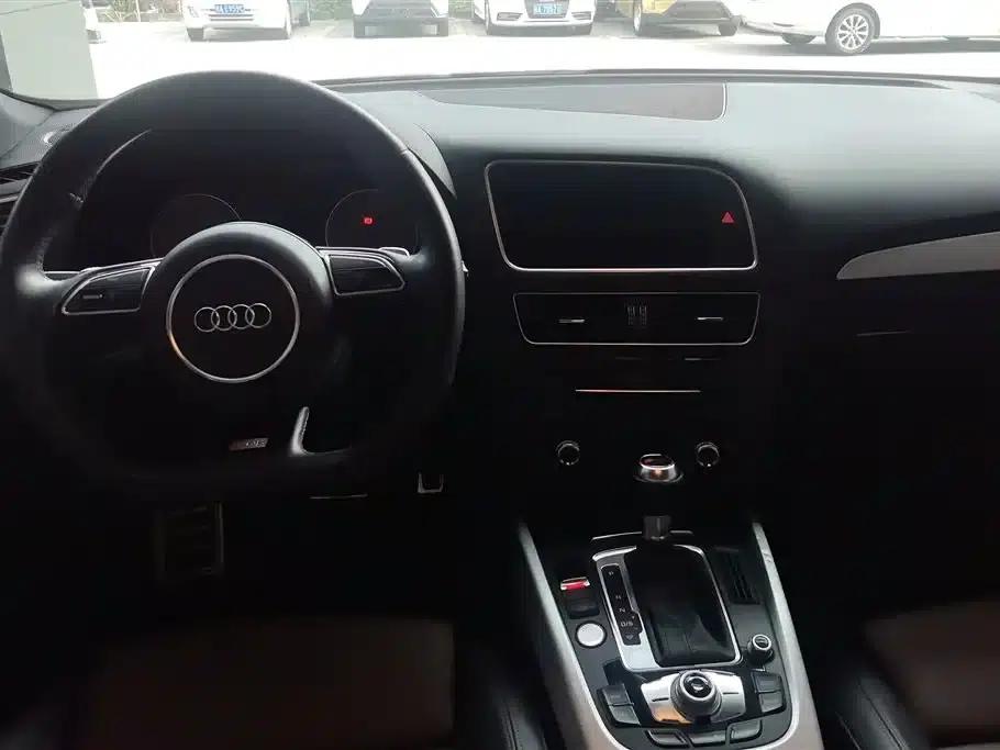 2017 Audi SQ5 3.0 TFSI quattro — миниатюра 12