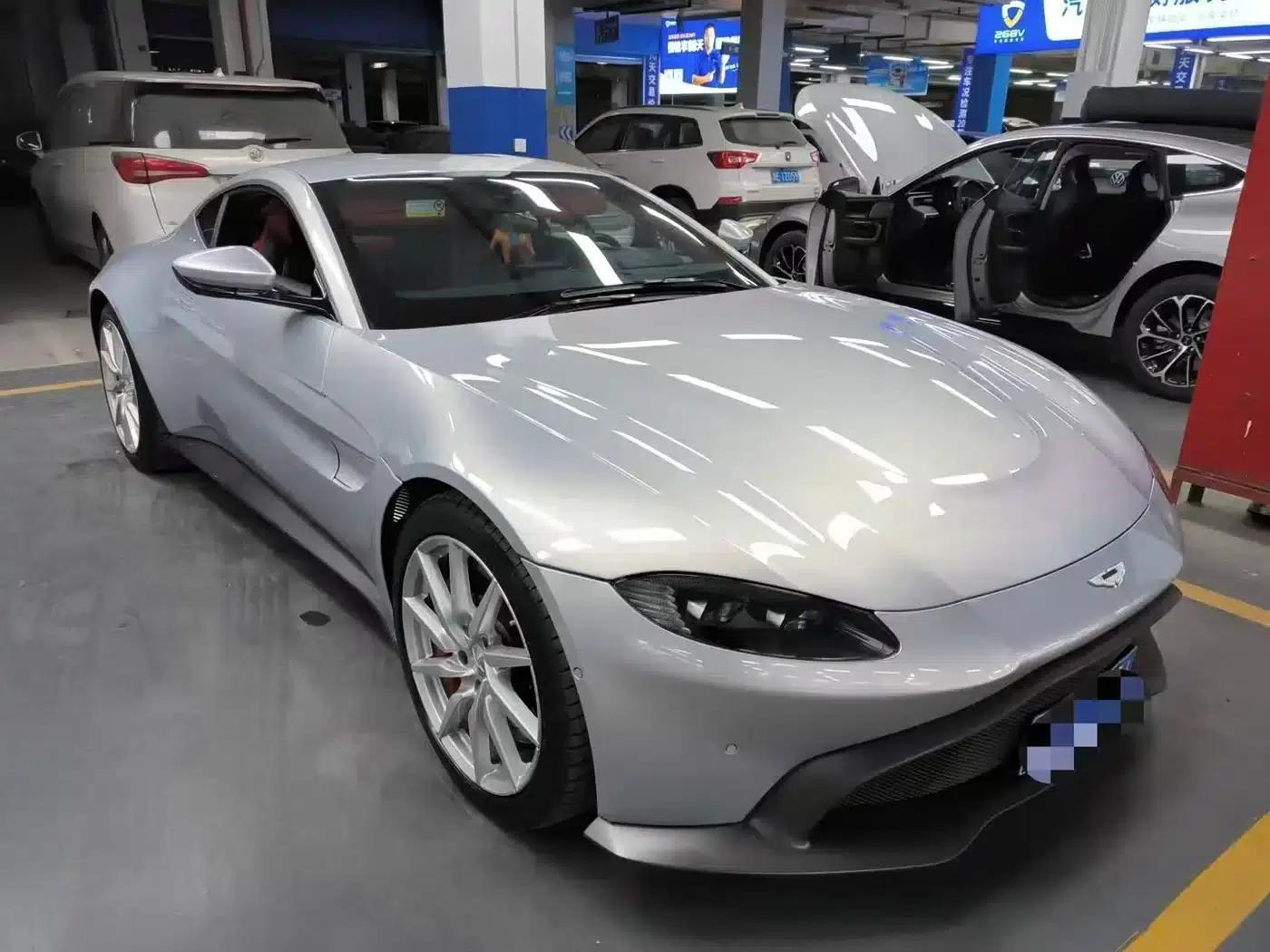 2018 V8 Vantage 4.0T V8 Coupe — миниатюра 3