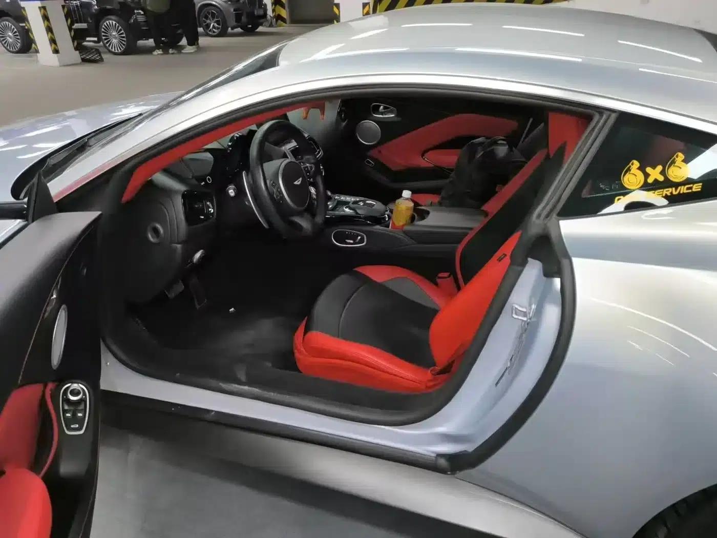 2018 V8 Vantage 4.0T V8 Coupe — миниатюра 4