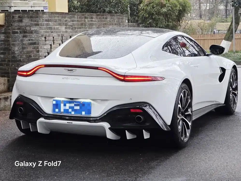 2018 V8 Vantage 4.0T V8 Coupe — миниатюра 7