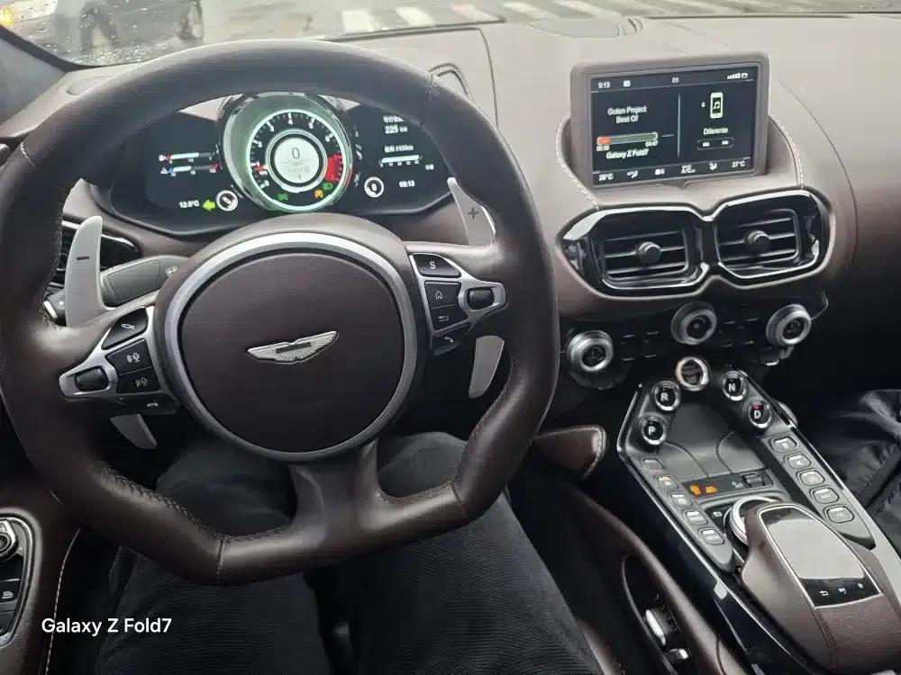 2018 V8 Vantage 4.0T V8 Coupe — миниатюра 8