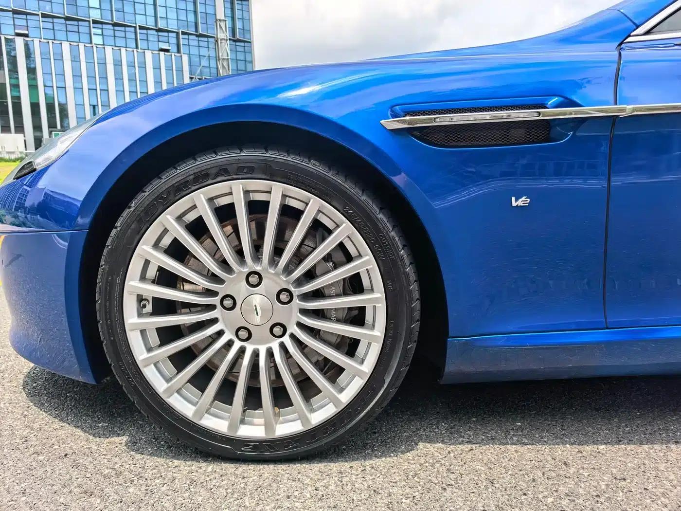 2016 Rapide 6.0L Rapide CE — миниатюра 18