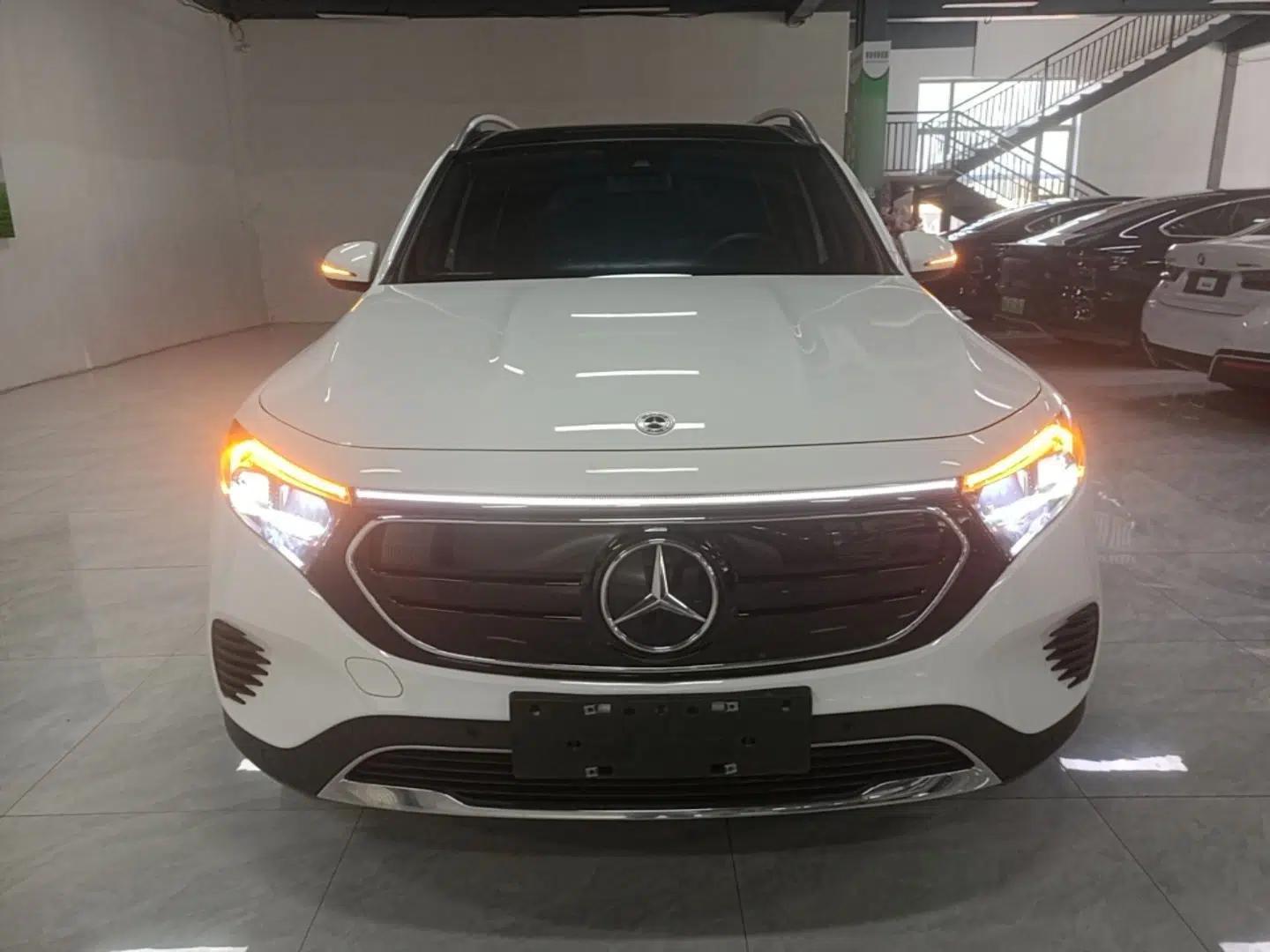 Mercedes-Benz EQB 2023 Facelift EQB 260 — миниатюра 2