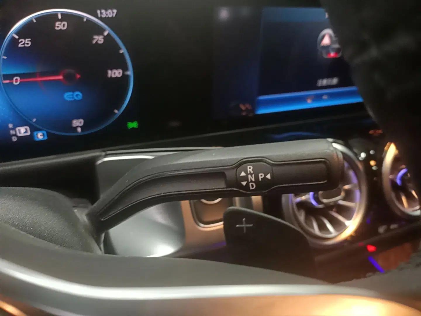 Mercedes-Benz EQB 2023 Facelift EQB 260 — миниатюра 17