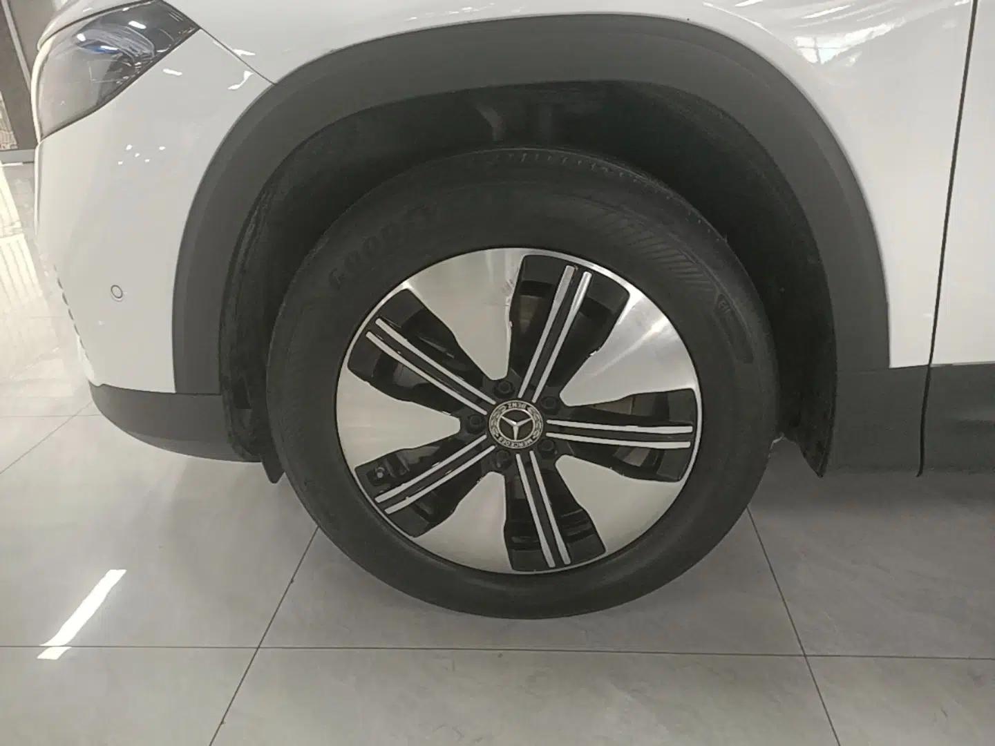 Mercedes-Benz EQB 2023 Facelift EQB 260 — миниатюра 8