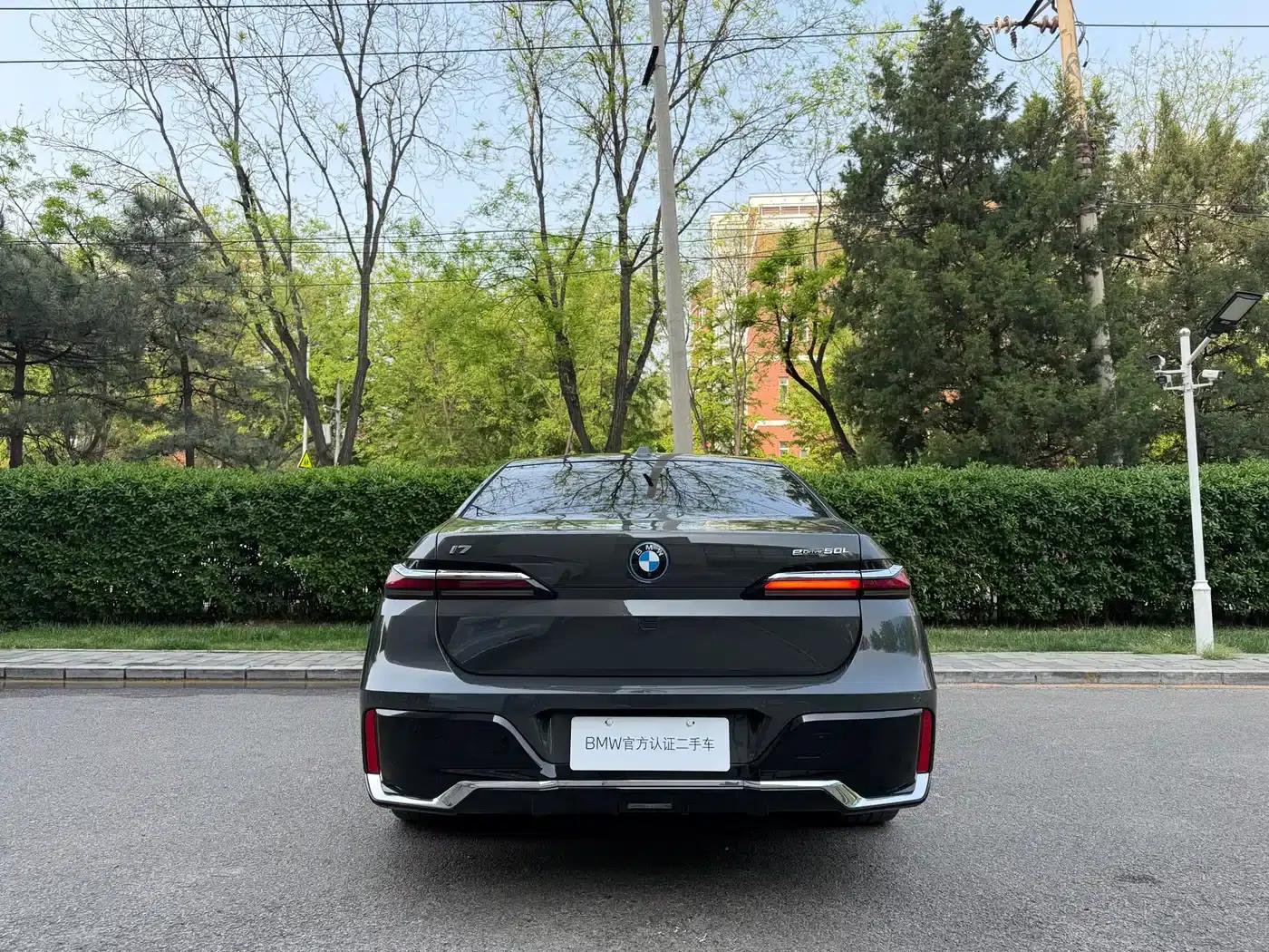 BMW i7 2023 eDrive50L M Sport Package — миниатюра 4