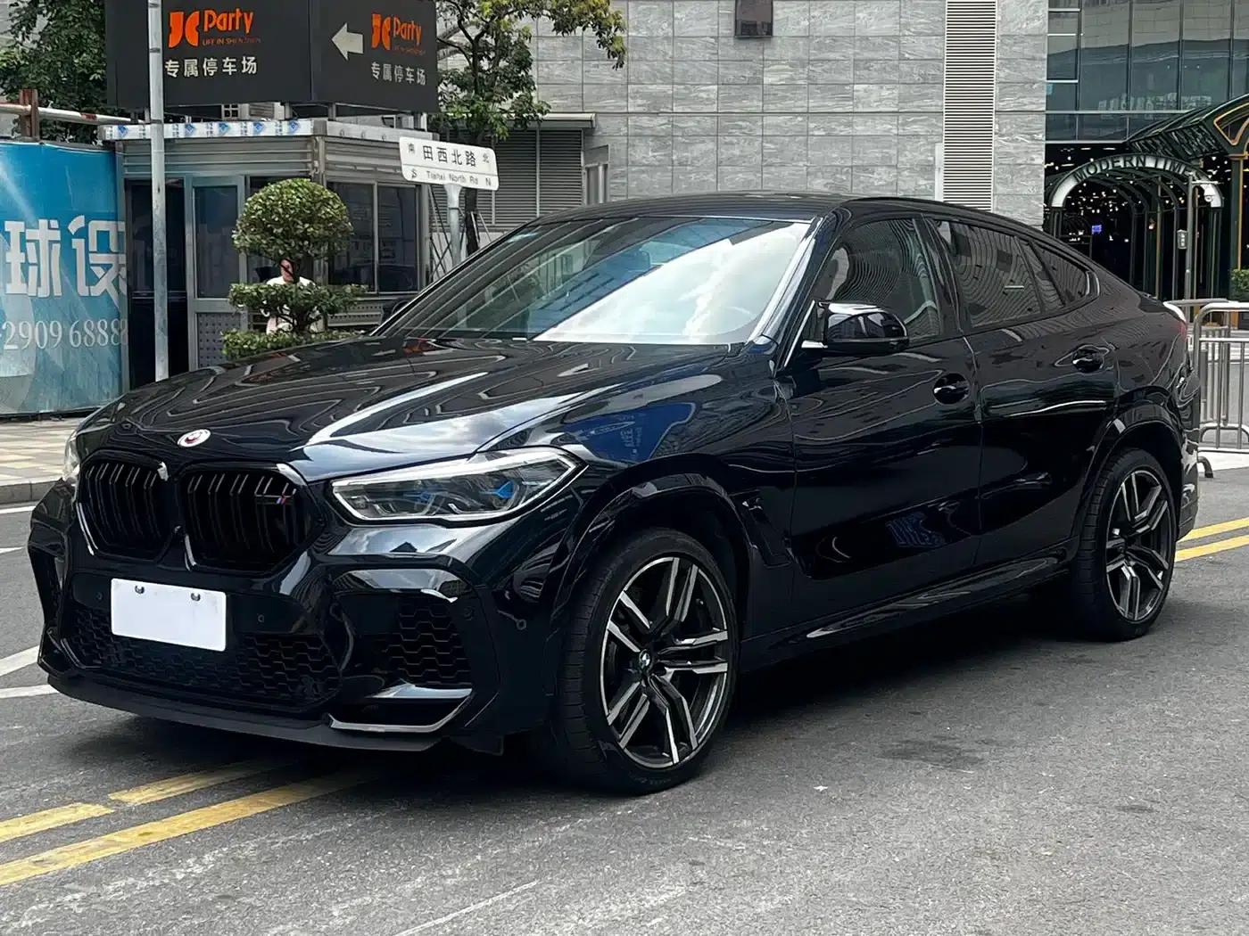 2022 BMW X6 M — миниатюра 1