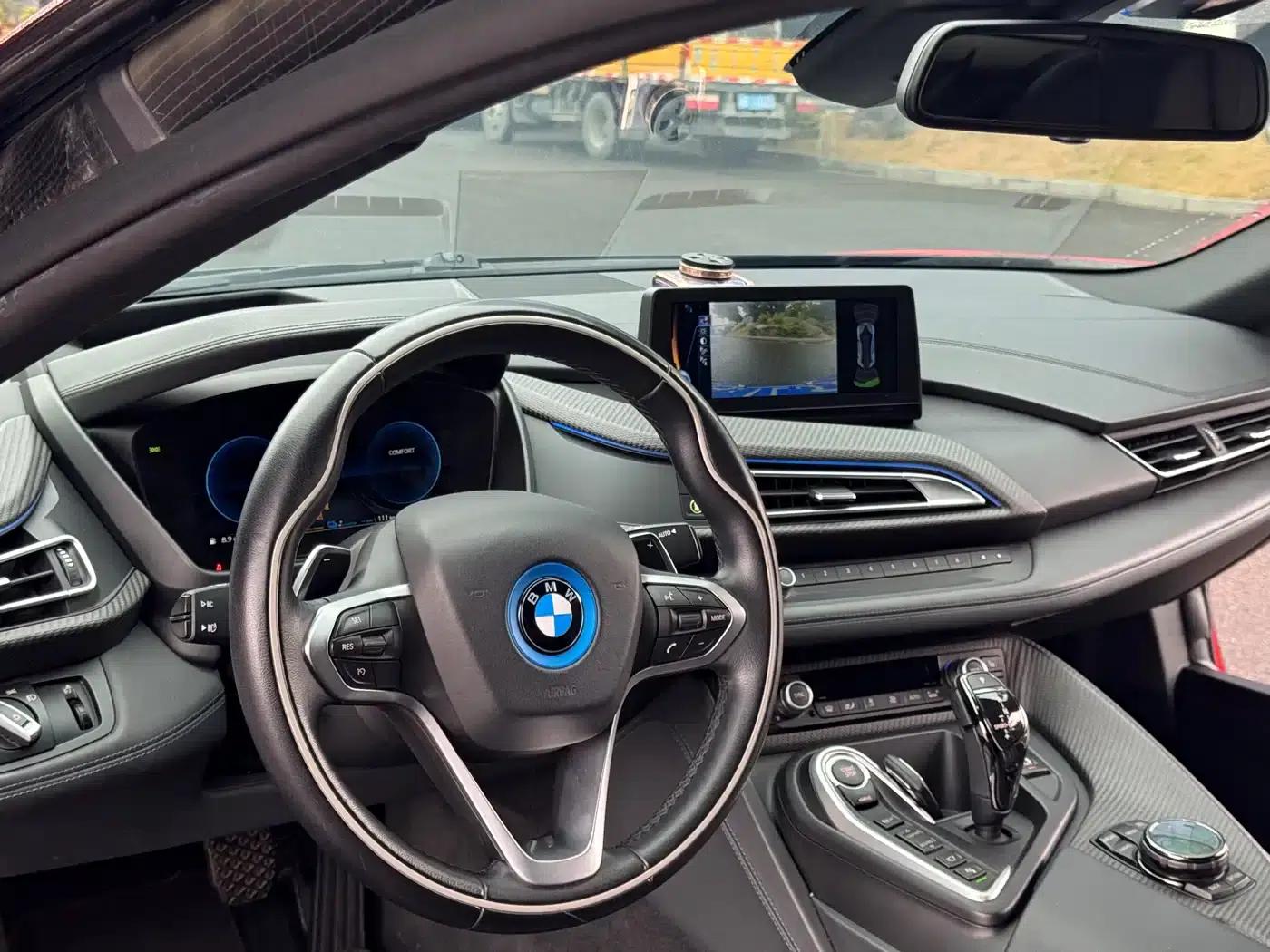 BMW i8 2016 Proton Red Limited Edition — миниатюра 6