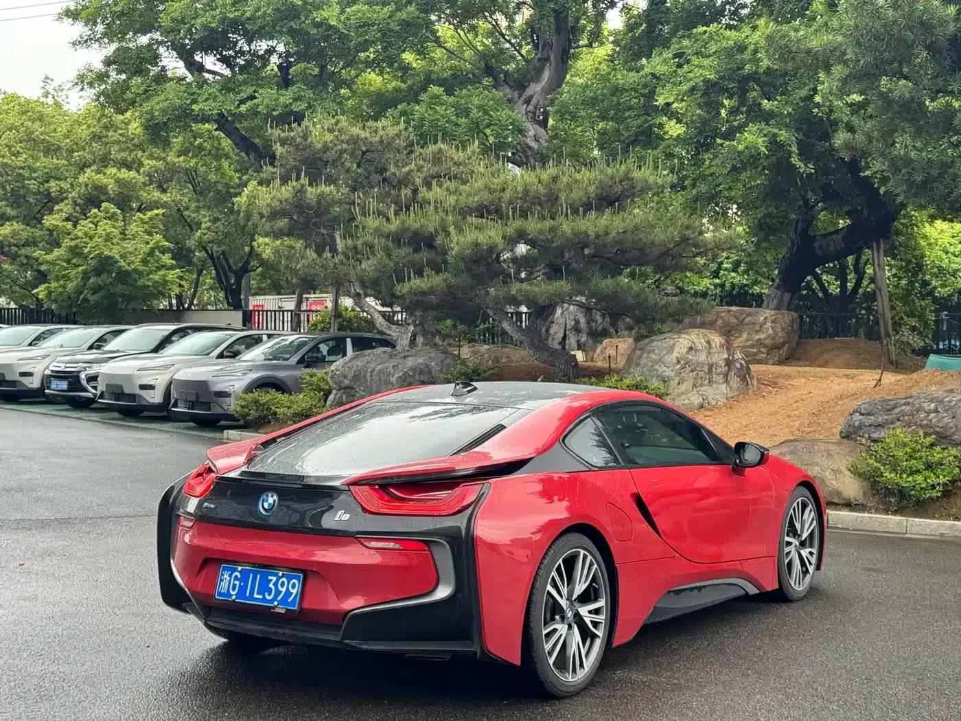 BMW i8 2016 Proton Red Limited Edition — миниатюра 9