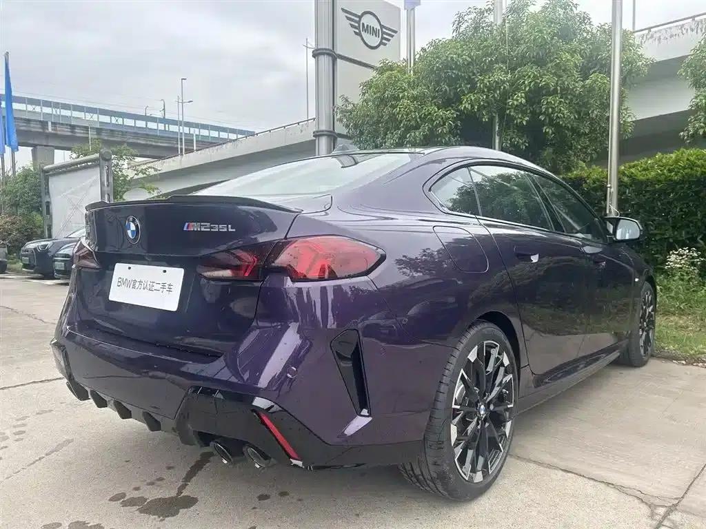 2025 BMW M235L — миниатюра 4
