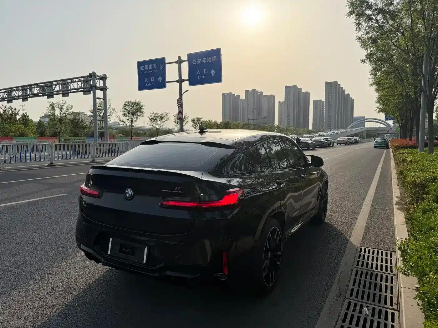 2022 BMW X4 M Competition — миниатюра 6