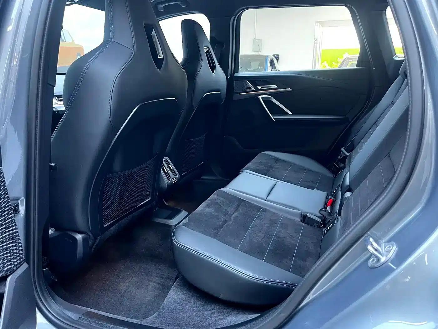BMW X1 M35Li 2024 Model — миниатюра 12