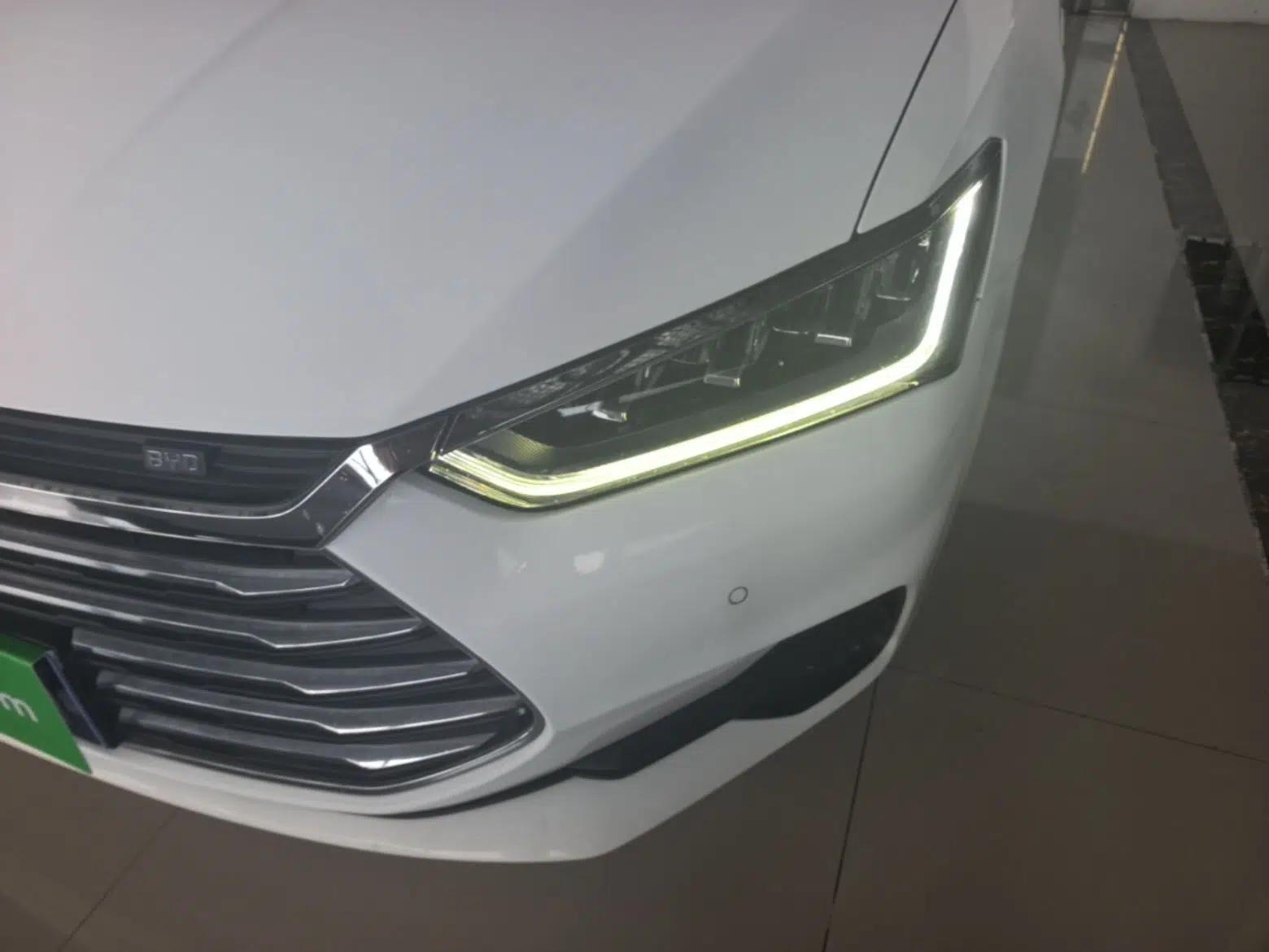 BYD Qin Pro 2018 1.5TI Automatic Smart Connect Luxury Edition — миниатюра 9