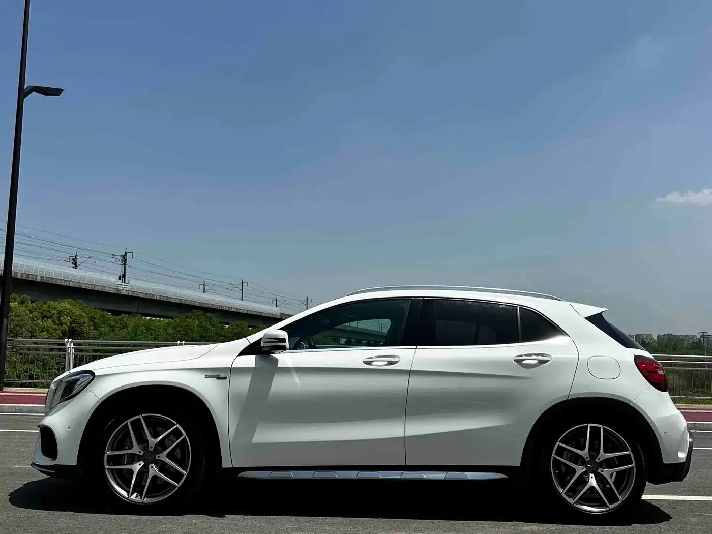 2017 Mercedes-Benz GLA AMG 45 4MATIC — миниатюра 22