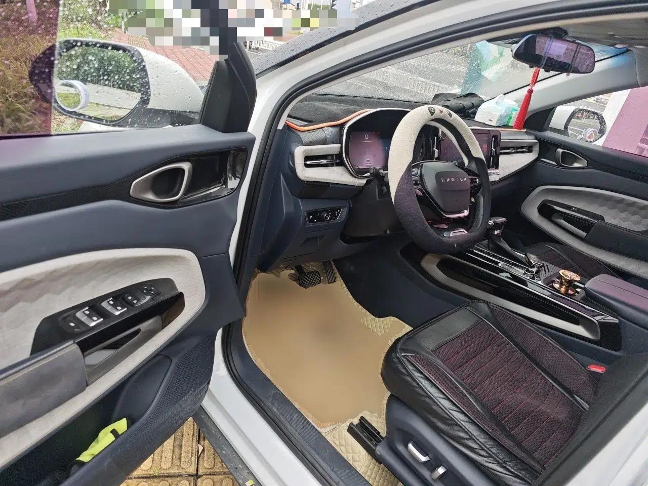 Baojun RM-5 2019 1.5T CVT 24-Hour Online Prestige Version 6 Seats — миниатюра 17