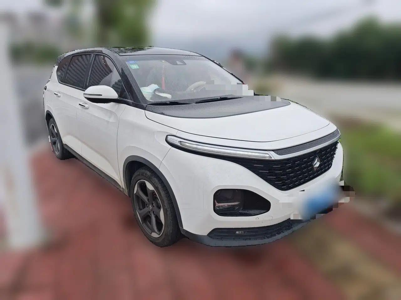 Baojun RM-5 2019 1.5T CVT 24-Hour Online Prestige Version 6 Seats — миниатюра 3