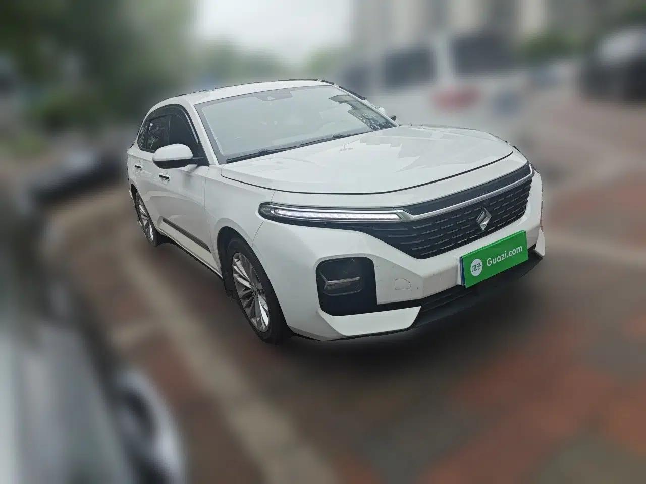 Baojun RC-5 2020 1.5T CVT Smart Luxury Edition — миниатюра 3