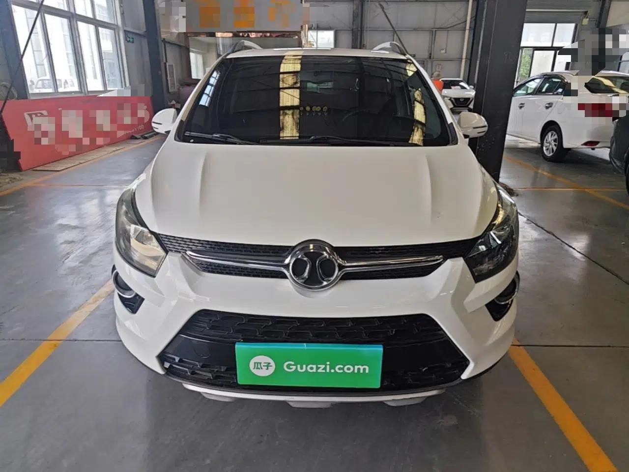 BAIC Senova X25 2015 1.5L Automatic Elite Model — миниатюра 2