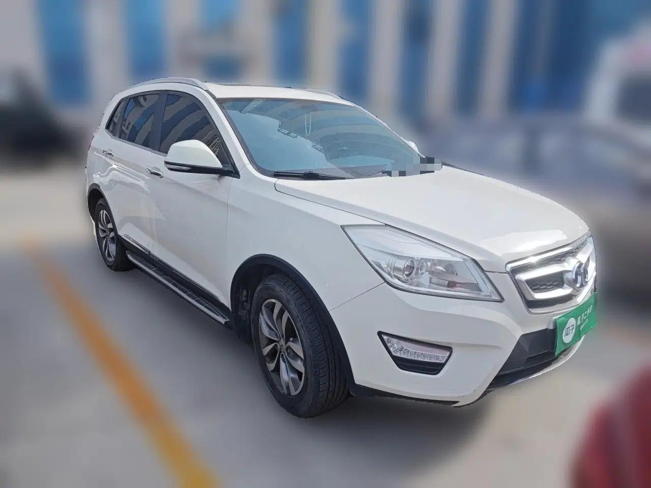 BAIC Senova X65 2015 2.0T Automatic Elite Model — миниатюра 3