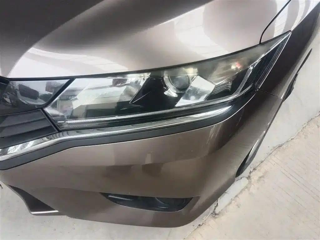 2016 Honda Greiz 1.5L CVT Classic Edition — миниатюра 8
