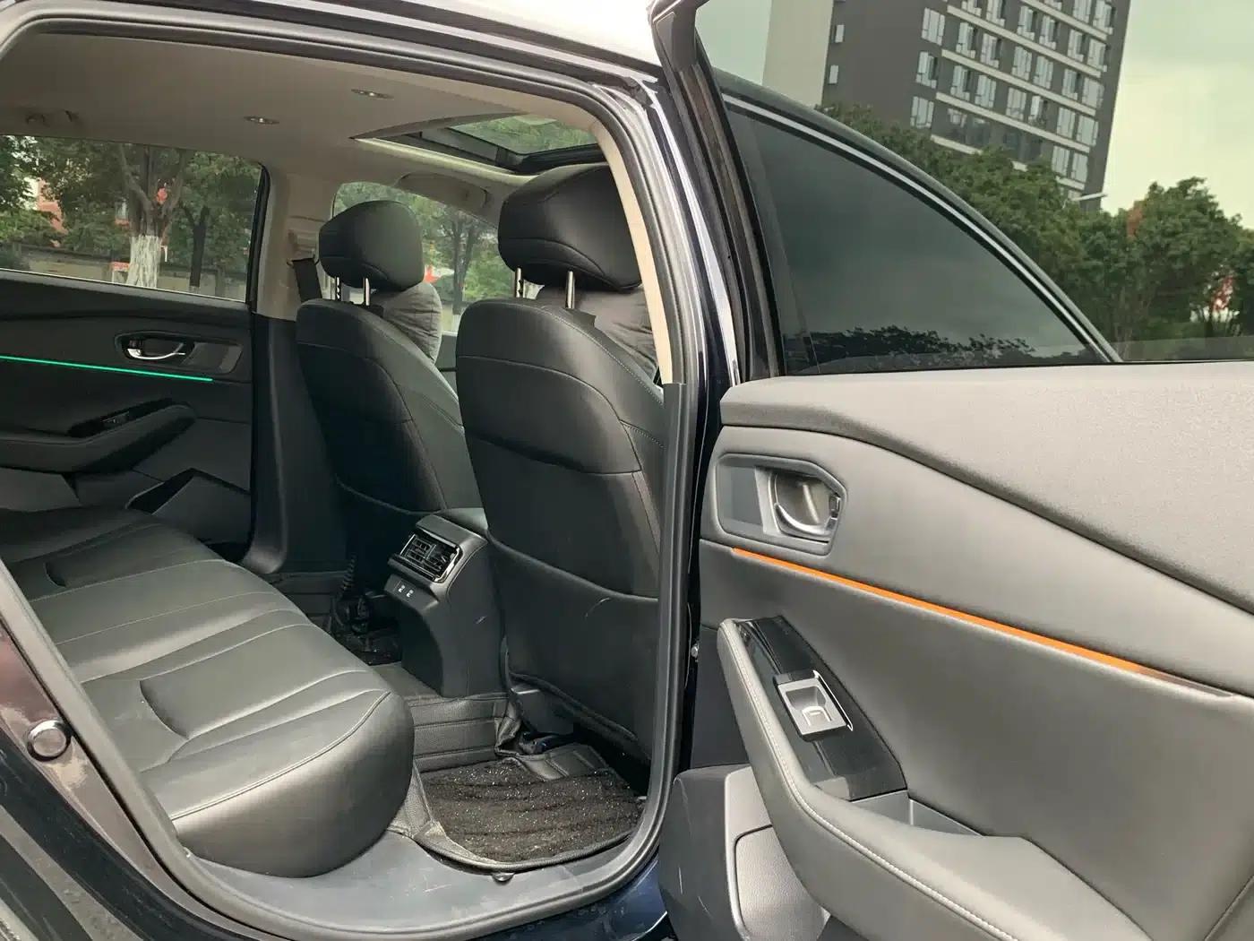 Accord PHEV 2023 2.0L e:PHEV Luxury Edition — миниатюра 16