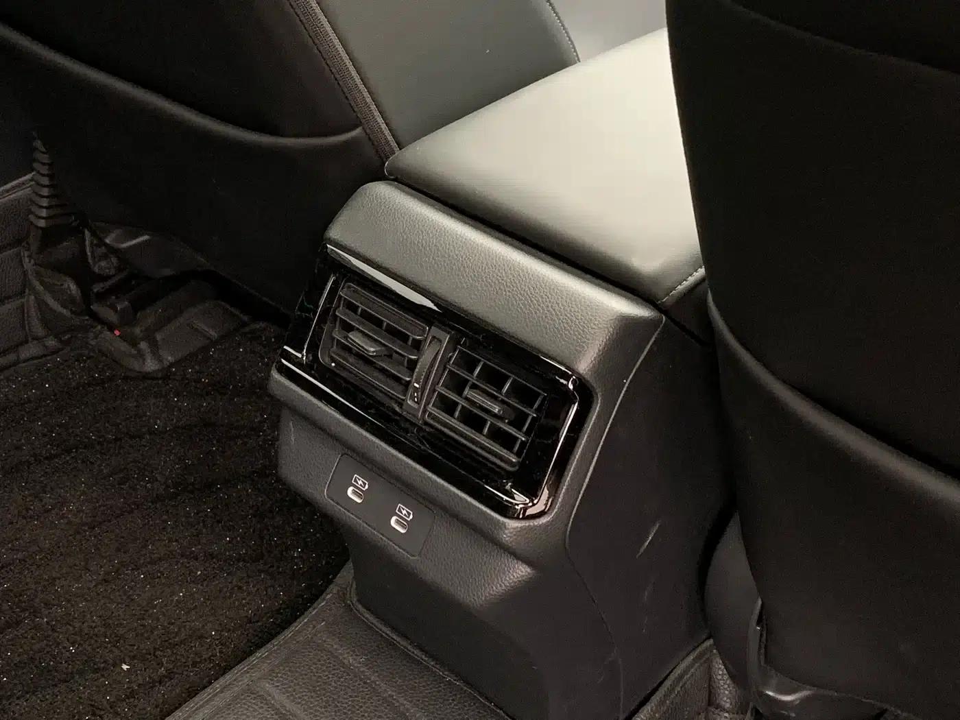 Accord PHEV 2023 2.0L e:PHEV Luxury Edition — миниатюра 29