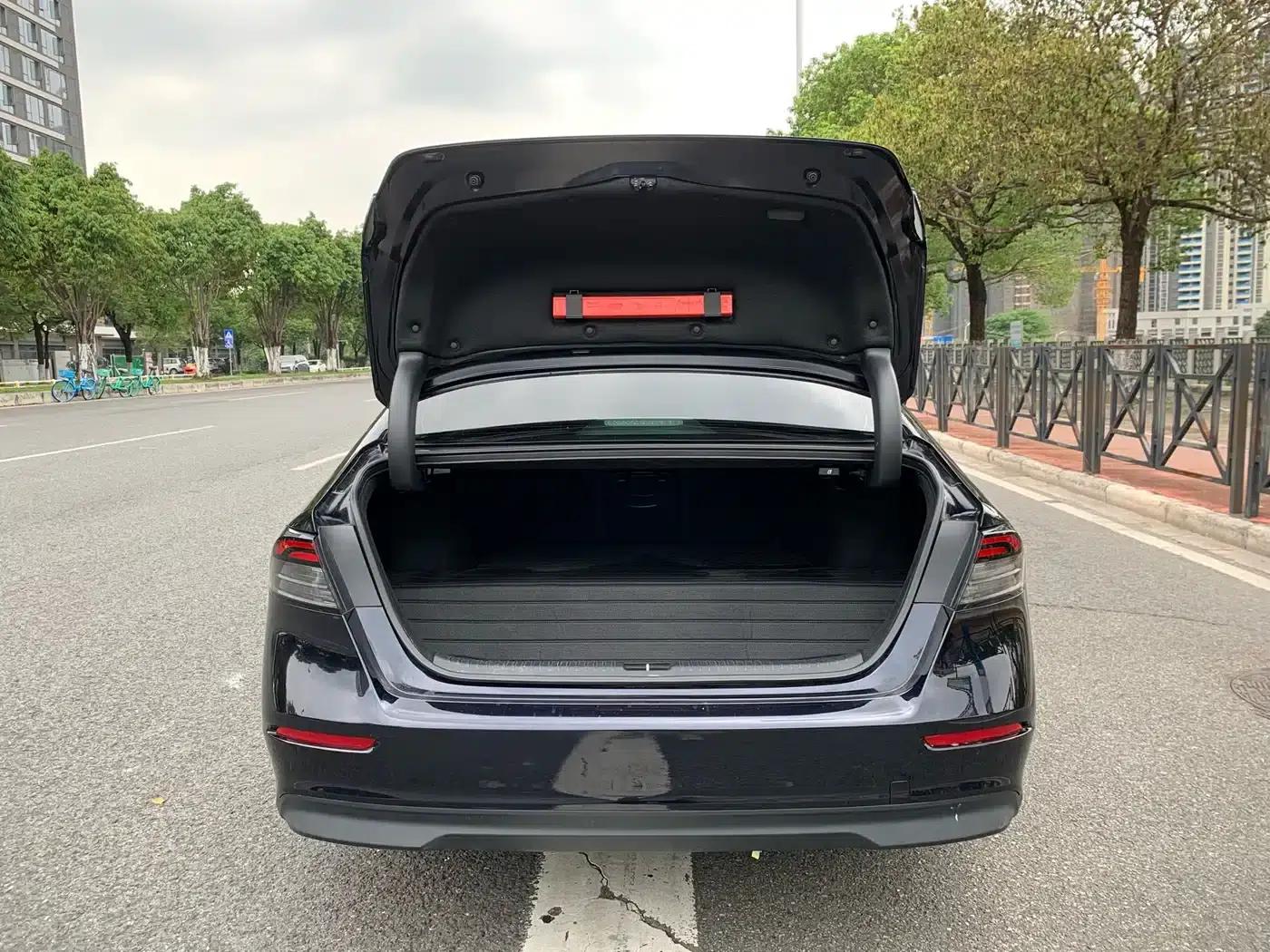 Accord PHEV 2023 2.0L e:PHEV Luxury Edition — миниатюра 7