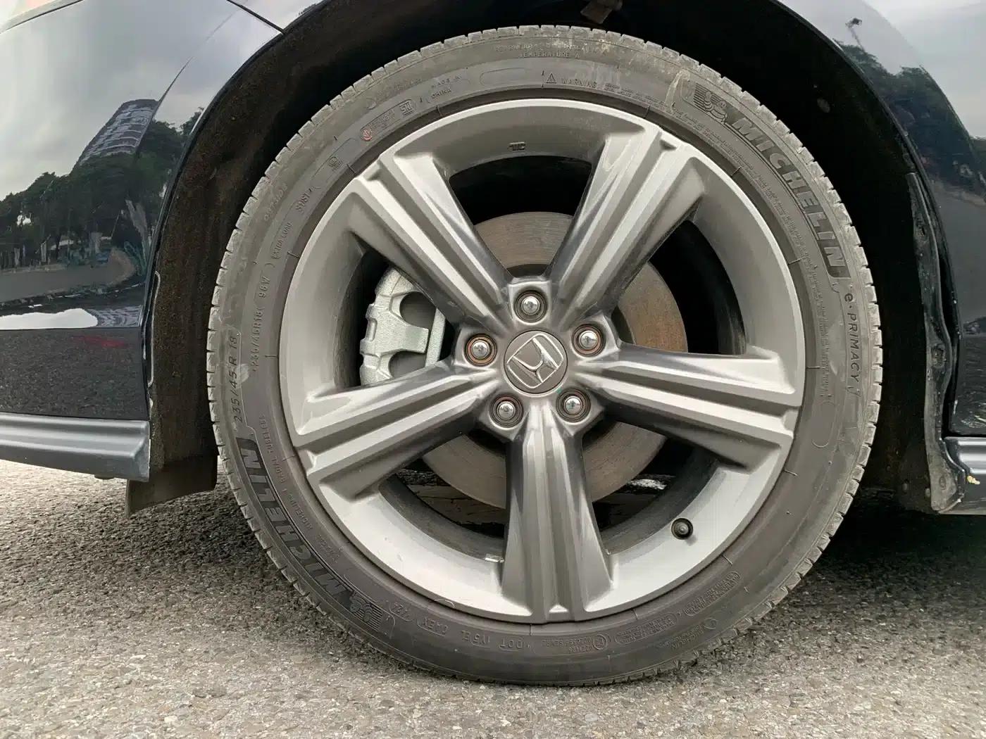 Accord PHEV 2023 2.0L e:PHEV Luxury Edition — миниатюра 8