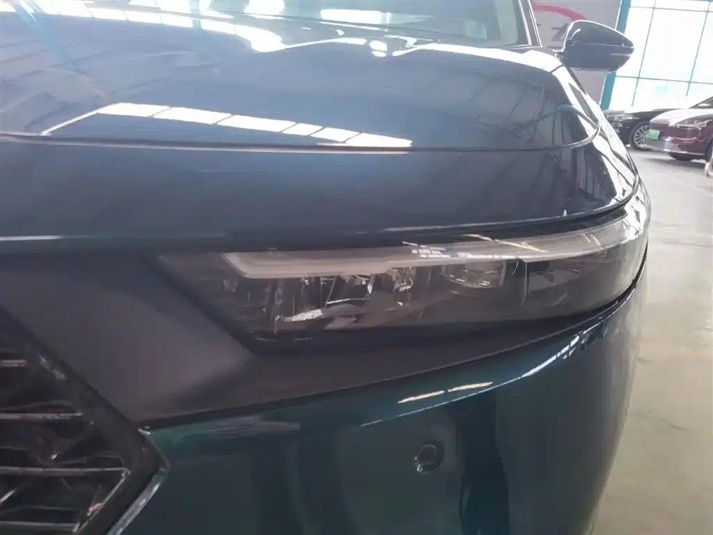 Accord PHEV 2023 2.0L e:PHEV Flagship Edition — миниатюра 3
