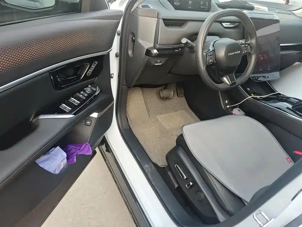 GAC Honda P7 2025 Rear-Wheel Drive Long Range Pro — миниатюра 12