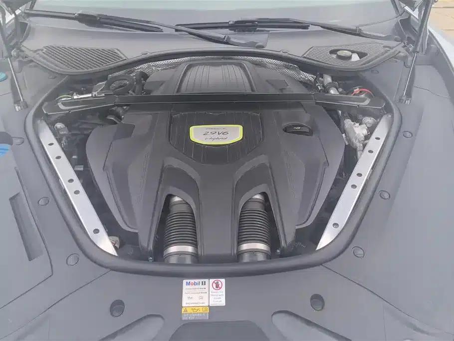 Panamera 4 E-Hybrid 2018 Model 2.9T — миниатюра 10
