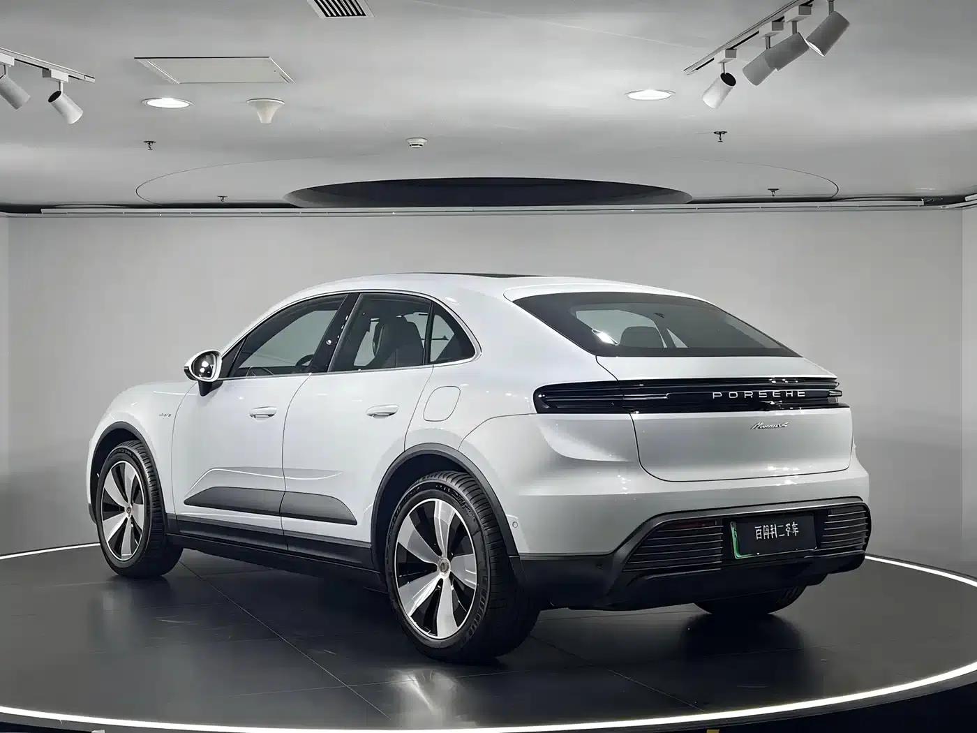 Macan 4 New Energy — миниатюра 12