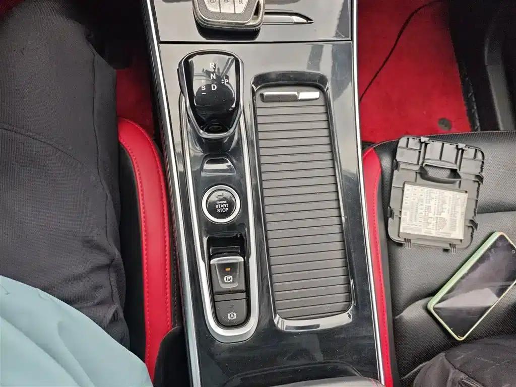 Sihao X8 2021 300T DCT Leading Intelligent Connectivity Edition 7-seater — миниатюра 10