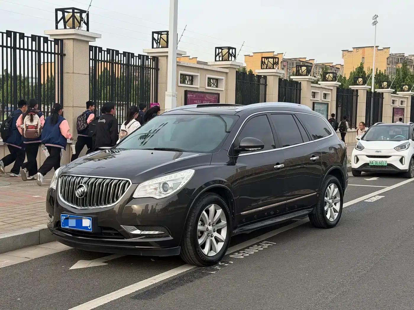 Enclave 2014 3.6L AWD Smart Flagship Edition — миниатюра 1
