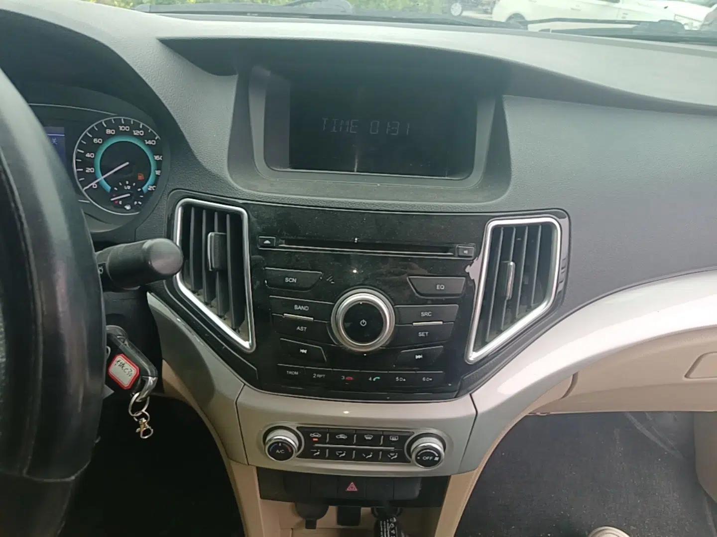 Great Wall C30 2015 1.5L Manual Comfort Model — миниатюра 16