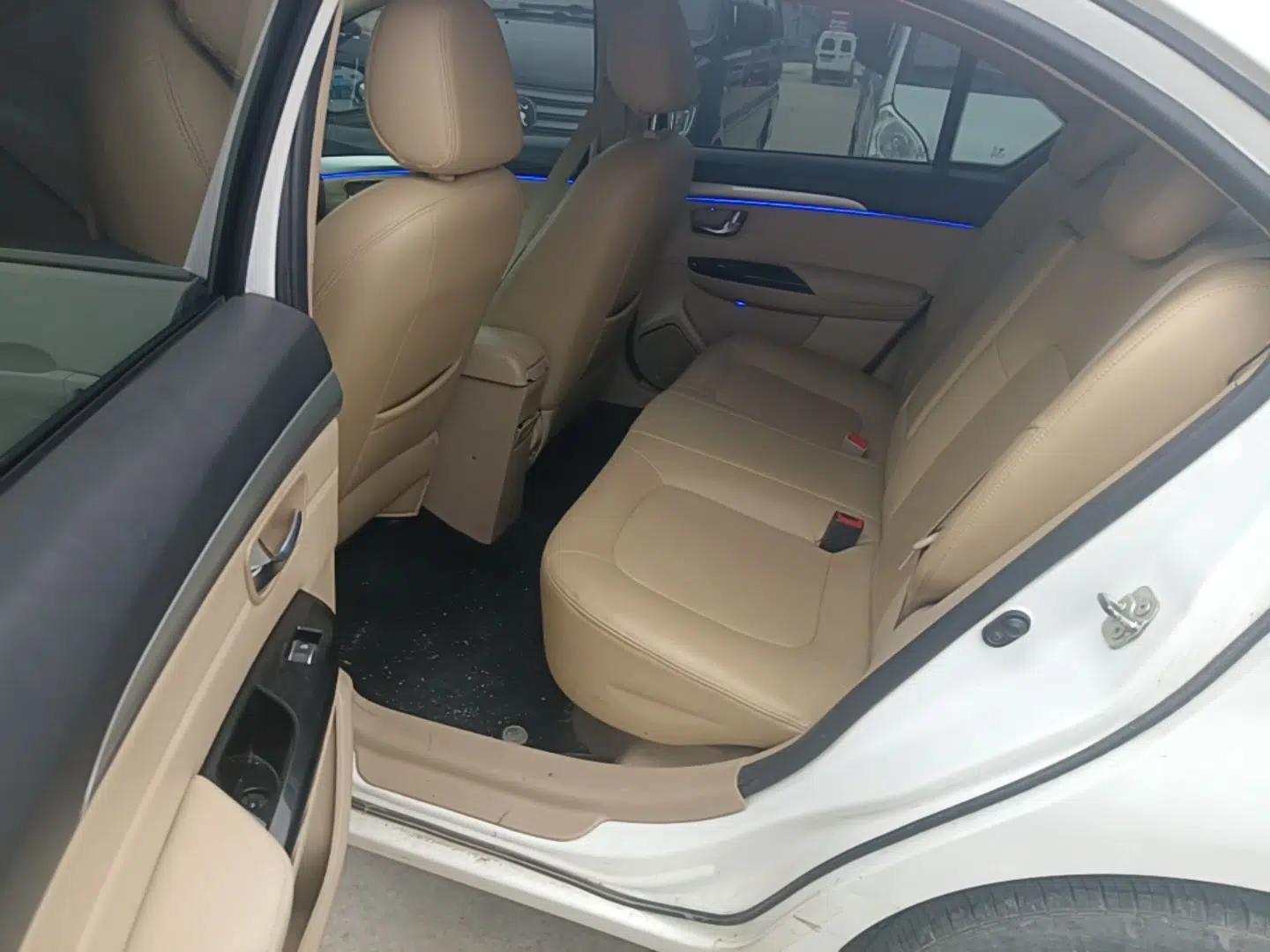 Great Wall C30 2015 1.5L Manual Comfort Model — миниатюра 20