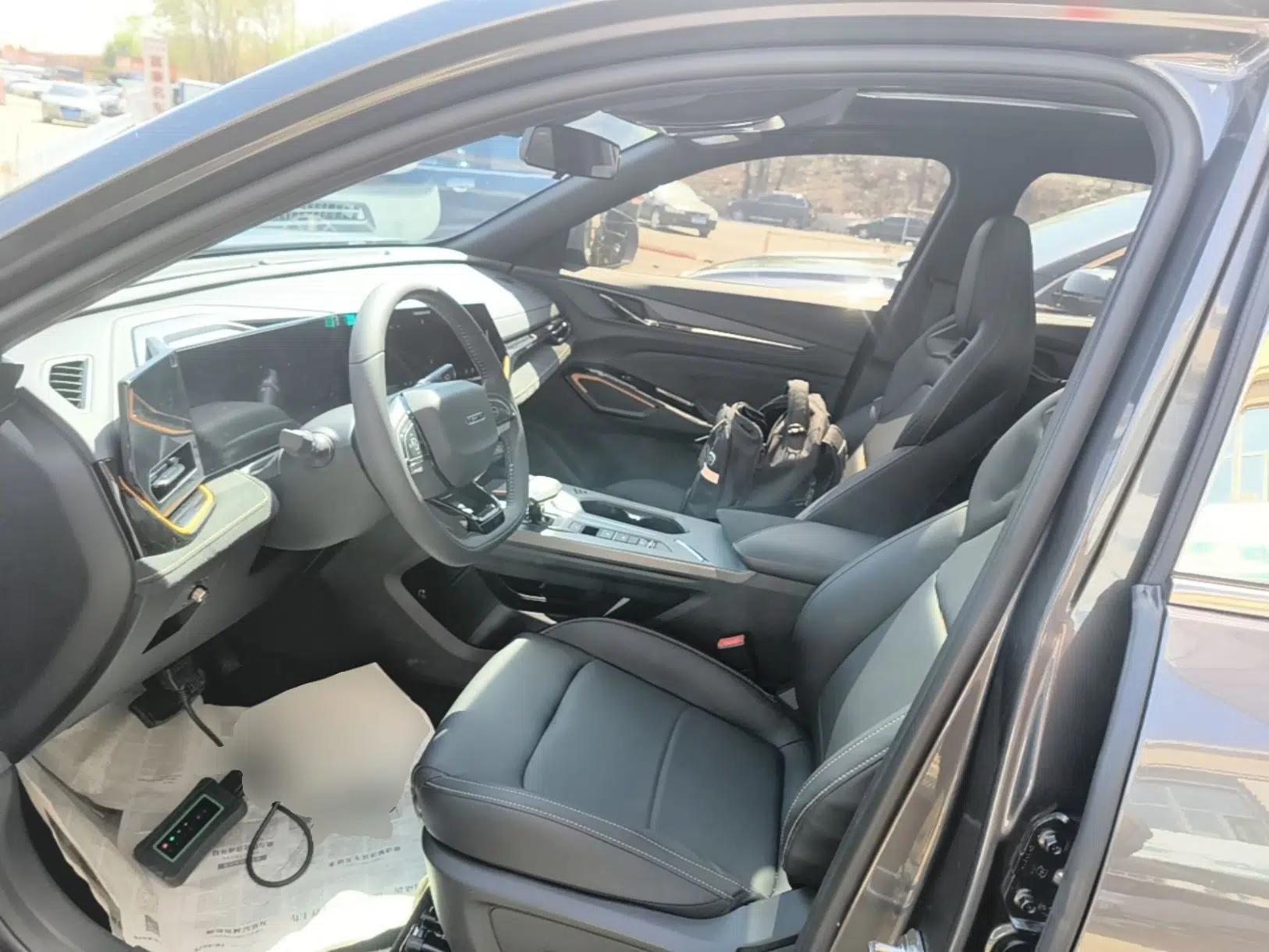 CHANGAN OSHAN X5 PLUS 2023 Revised 1.5T DCT Excellence Edition — миниатюра 18