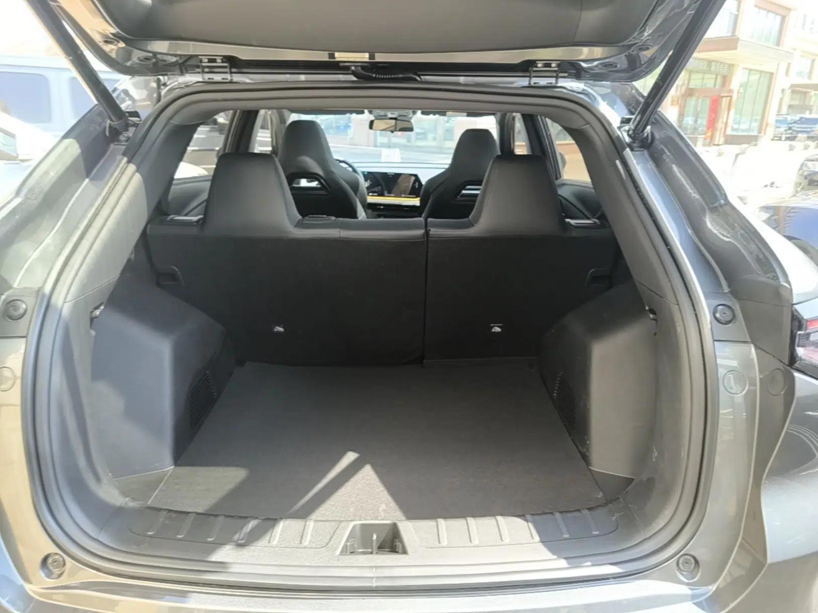 CHANGAN OSHAN X5 PLUS 2023 Revised 1.5T DCT Excellence Edition — миниатюра 22