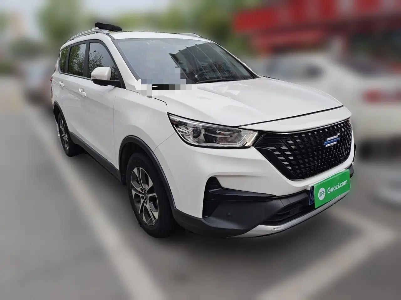CHANGAN OSHAN COS1 2020 1.5T Manual Fashion Edition 7-Seater — миниатюра 3