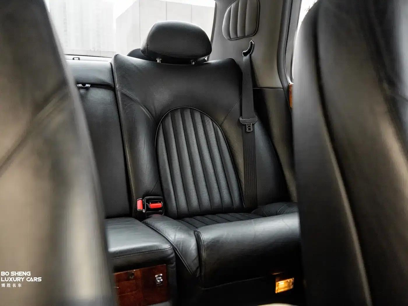 Elegant 2001 Model 6.8L Automatic — миниатюра 39