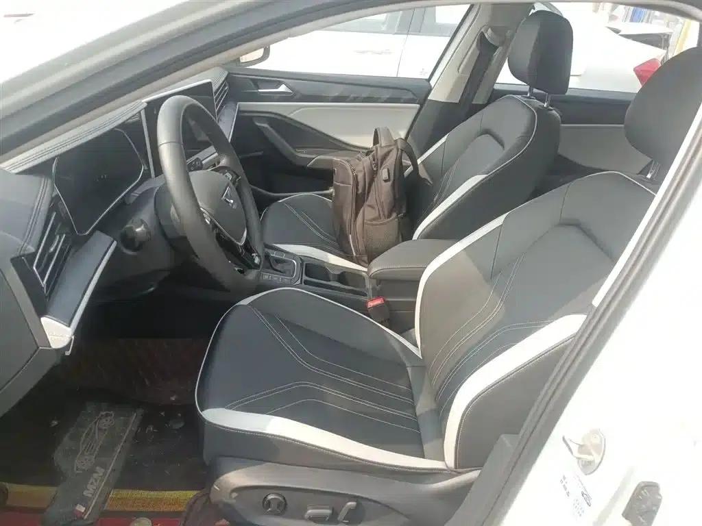 Jetta VA7 2025 1.4T Automatic First-Come, First-Served Edition — миниатюра 22