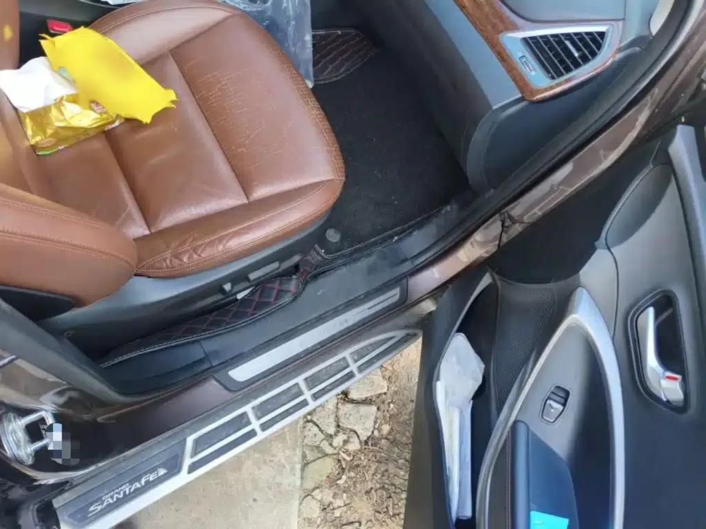 2013 Geely Grand Prix 3.0L 7-seater 4WD Flagship Edition with Brown Interior — миниатюра 20
