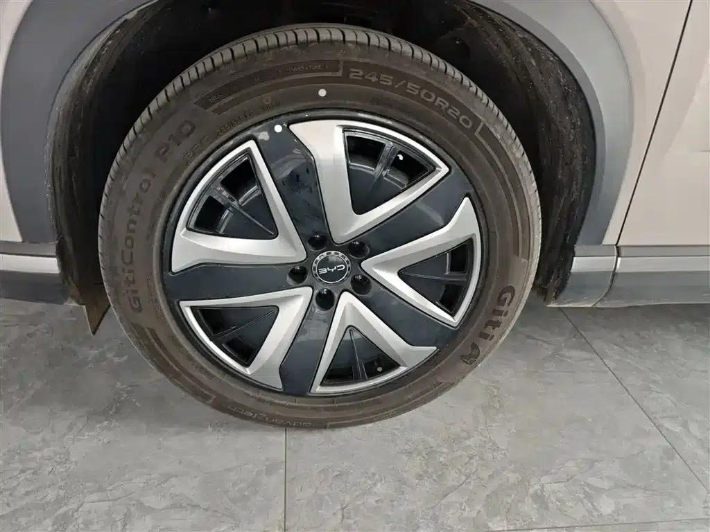 Hiace 07 DM-i 2025 Model 150 Navigator+ Edition — миниатюра 23